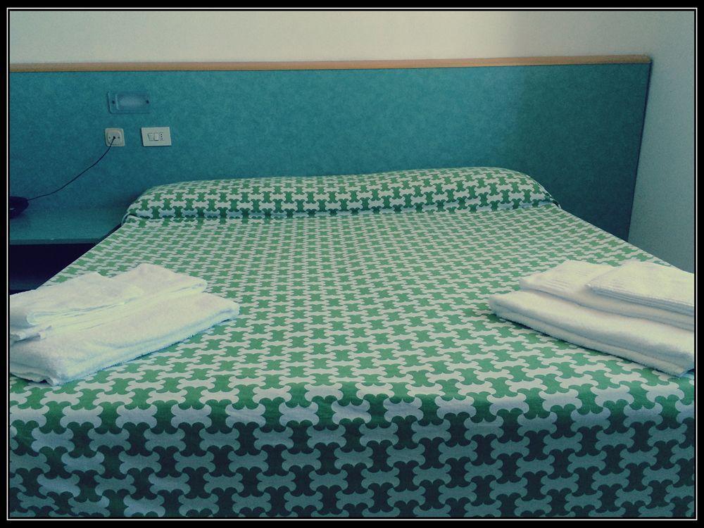 Residence Italia Dormelletto Zewnętrze zdjęcie
