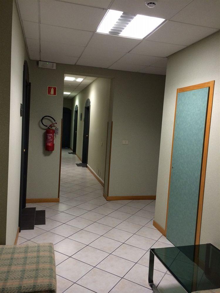 Residence Italia Dormelletto Zewnętrze zdjęcie