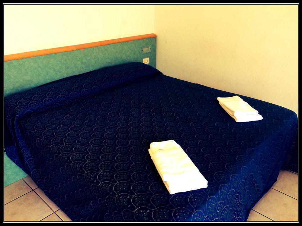 Residence Italia Dormelletto Zewnętrze zdjęcie